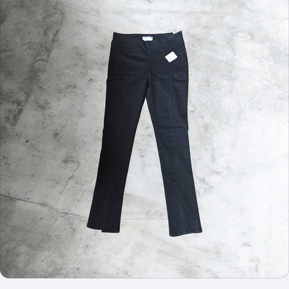 We The Free Black Boot-Cut Mid-Rise Pants - Picture 3 of 7